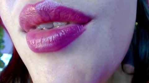 Snapshot of evolethmontenegros chatting on December 24, 3:49 am Evoleth online show from December 24, 3:49 am