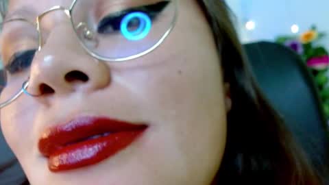 Snapshot of evolethmontenegros chatting on January 14, 6:34 am Evoleth online show from January 14, 6:34 am