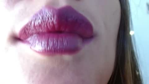 Snapshot of evolethmontenegros chatting on April 7, 6:30 pm Evoleth online show from April 7, 6:30 pm