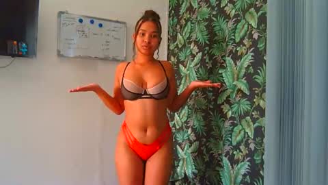 courtney online show from March 12, 6:41 am