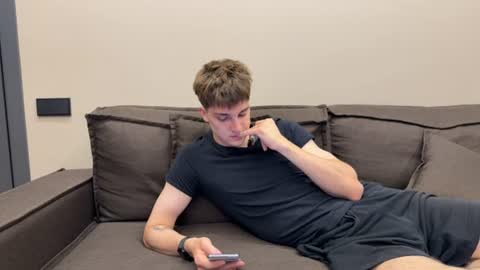 exclusiveflexboy online show from July 8, 8:57 pm