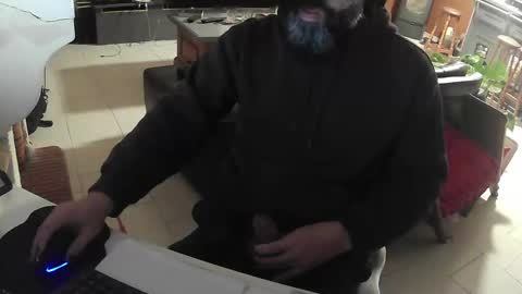 Gio online show from January 5, 9:29 pm