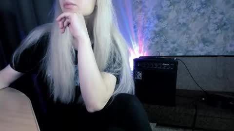 my real name is Irene but Exo is oke too  online show from February 15, 8:05 pm