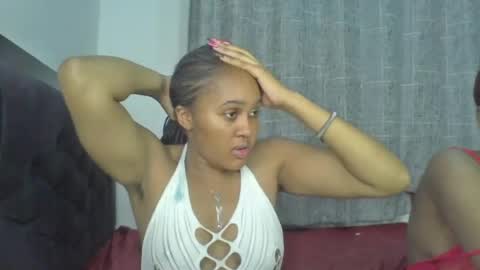 exotic_cutiee online show from June 28, 6:14 pm