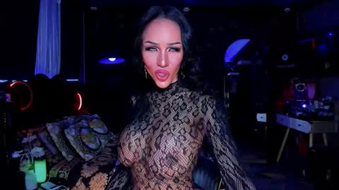 exoticalodia online show from October 13, 10:54 pm