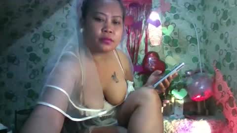 exoticapril01 online show from February 17, 10:05 pm