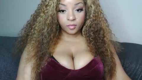 Paris online show from March 20, 4:39 am