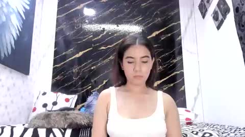 exotichot_couple online show from May 16, 12:40 am