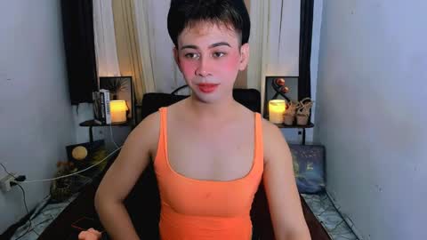 Snapshot of expensive_elise chatting on May 29, 2:59 pm expensive_elise online show from May 29, 2:59 pm