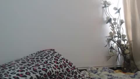 eyshaexotii online show from February 13, 4:58 pm