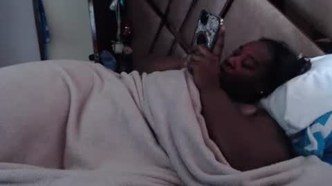 eyshaexotii online show from April 2, 3:42 pm