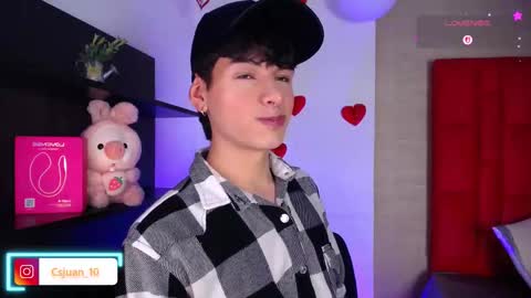 Juan online show from February 24, 11:36 pm