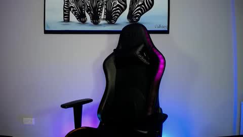 Snapshot of fabilatindick20 chatting on February 26, 5:28 am Fabian online show from February 26, 5:28 am