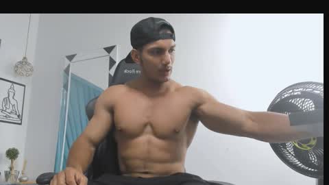 Snapshot of fabiorissi chatting on October 19, 9:37 pm FABIO online show from October 19, 9:37 pm