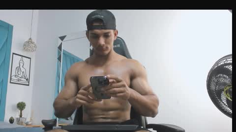 Snapshot of fabiorissi chatting on October 22, 10:09 pm FABIO online show from October 22, 10:09 pm