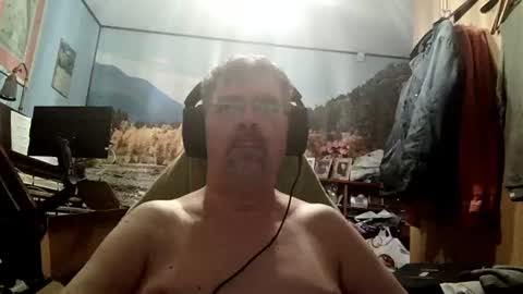 Snapshot of fabius2673 chatting on June 29, 12:06 am Fabius online show from June 29, 12:06 am