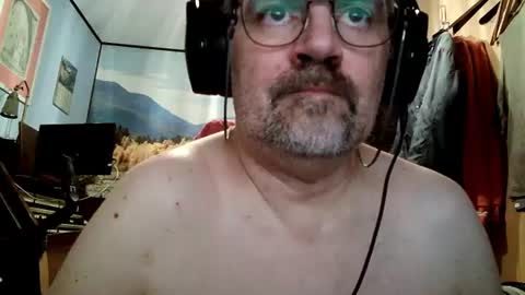 Snapshot of fabius2673 chatting on July 16, 8:48 pm Fabius online show from July 16, 8:48 pm
