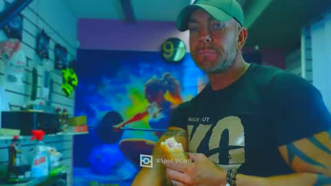 fabxxxl online show from December 17, 8:20 am