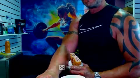 fabxxxl online show from June 17, 7:33 am