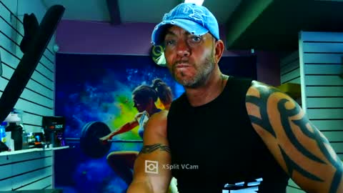 fabxxxl online show from June 24, 7:40 am