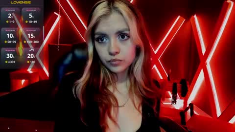 fabzy online show from June 18, 11:58 am