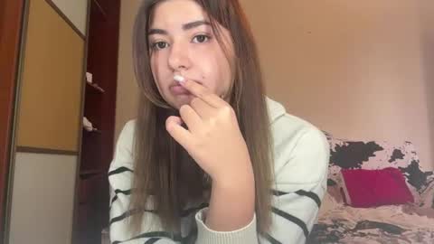 Marie online show from July 11, 10:29 am