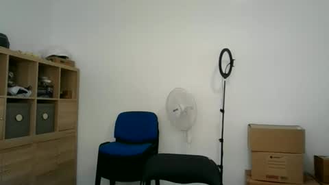 faer_087 online show from April 15, 9:38 am