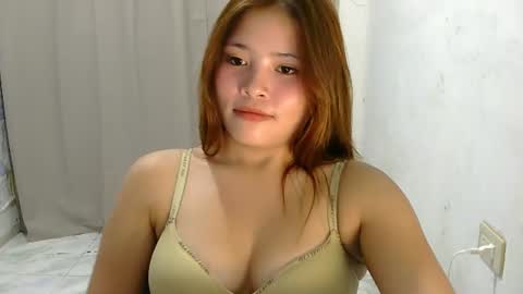 fahara_lea online show from July 3, 12:17 am
