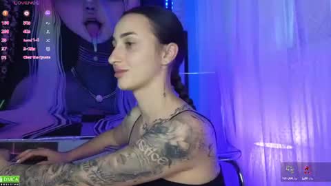 Snapshot of fairy_squirt chatting on July 5, 2:46 pm Marrie online show from July 5, 2:46 pm