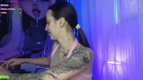 Snapshot of fairy_squirt chatting on July 6, 6:10 am Marrie online show from July 6, 6:10 am