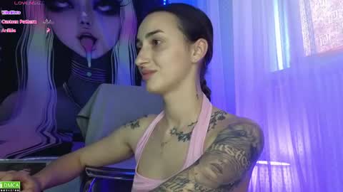 Snapshot of fairy_squirt chatting on July 7, 12:20 pm Marrie online show from July 7, 12:20 pm