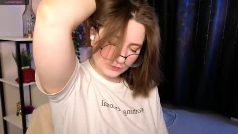 Tara online show from March 23, 9:08 pm