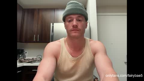 Travis online show from May 7, 3:45 am