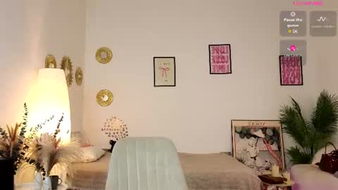 Sophia online show from July 19, 2:32 pm