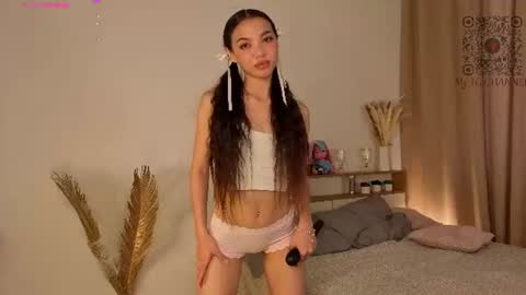 My name is Milisa  online show from June 15, 7:10 am