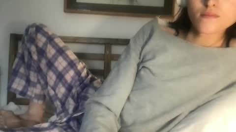 Snapshot of fakenshitsis chatting on February 16, 6:48 pm Haydee online show from February 16, 6:48 pm