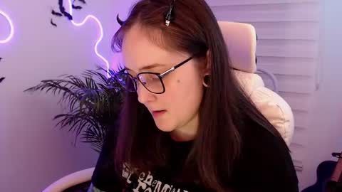 OF fallenag 1 online show from July 9, 12:26 am