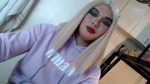 DANIELLA - DONT FORGET TO GIVE ME A THUMBSU UP online show from July 29, 2:21 am