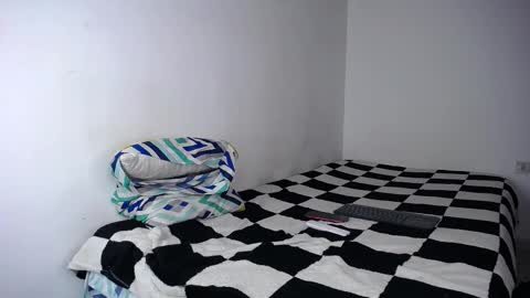 farid_24 online show from February 23, 11:46 pm