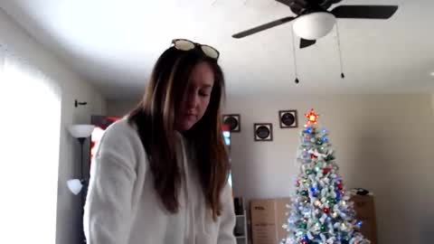 FarmGirl and Daddy online show from December 21, 4:47 pm