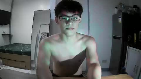 Snapshot of fastfucker_22 chatting on February 6, 8:01 pm fastfucker_22 online show from February 6, 8:01 pm