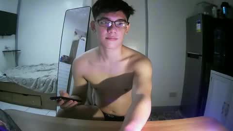 Snapshot of fastfucker_22 chatting on February 23, 11:02 pm fastfucker_22 online show from February 23, 11:02 pm