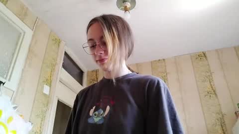 Jenny online show from May 23, 9:13 am