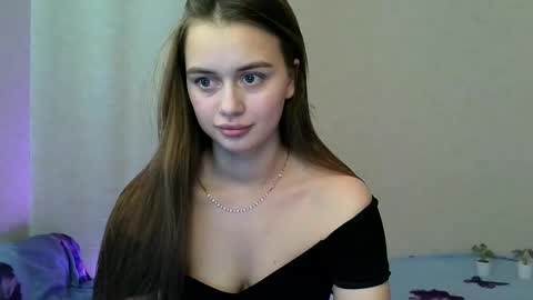 Snapshot of favorite_lovely_geneva chatting on February 28, 8:31 am Jasminefeelings online show from February 28, 8:31 am