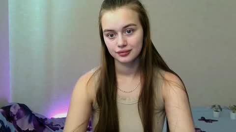 Snapshot of favorite_lovely_geneva chatting on March 8, 7:16 am Jasminefeelings online show from March 8, 7:16 am