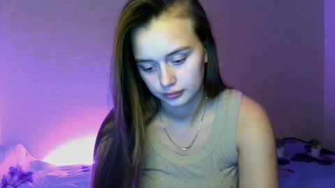 Snapshot of favorite_lovely_geneva chatting on March 9, 1:04 pm Jasminefeelings online show from March 9, 1:04 pm