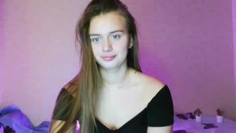 Snapshot of favorite_lovely_geneva chatting on March 10, 1:10 pm Jasminefeelings online show from March 10, 1:10 pm