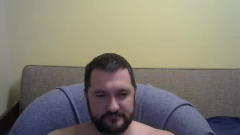 Snapshot of feb82 chatting on February 6, 3:26 pm feb82 online show from February 6, 3:26 pm