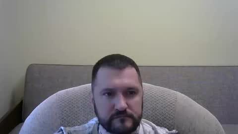 Snapshot of feb82 chatting on March 21, 7:24 am feb82 online show from March 21, 7:24 am