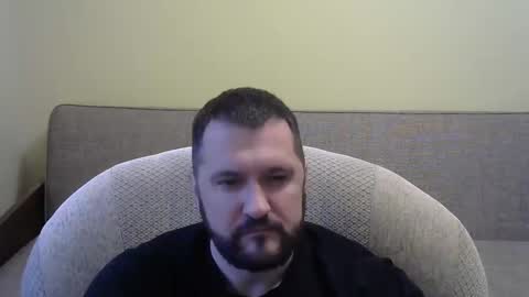 Snapshot of feb82 chatting on March 26, 7:58 am feb82 online show from March 26, 7:58 am